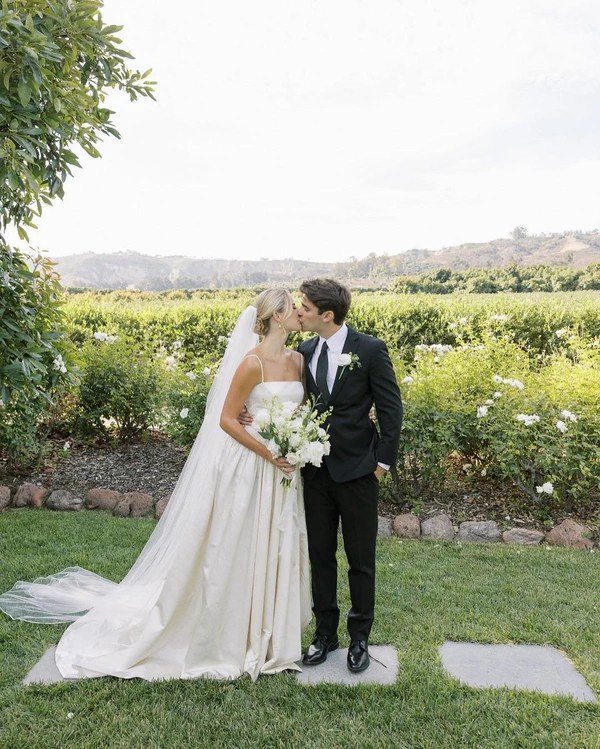 "I Want My Photographs to Be Honest Above All" — Olive and Oath