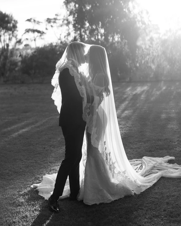 Real Wedding: Jo & Alex — photo 1
