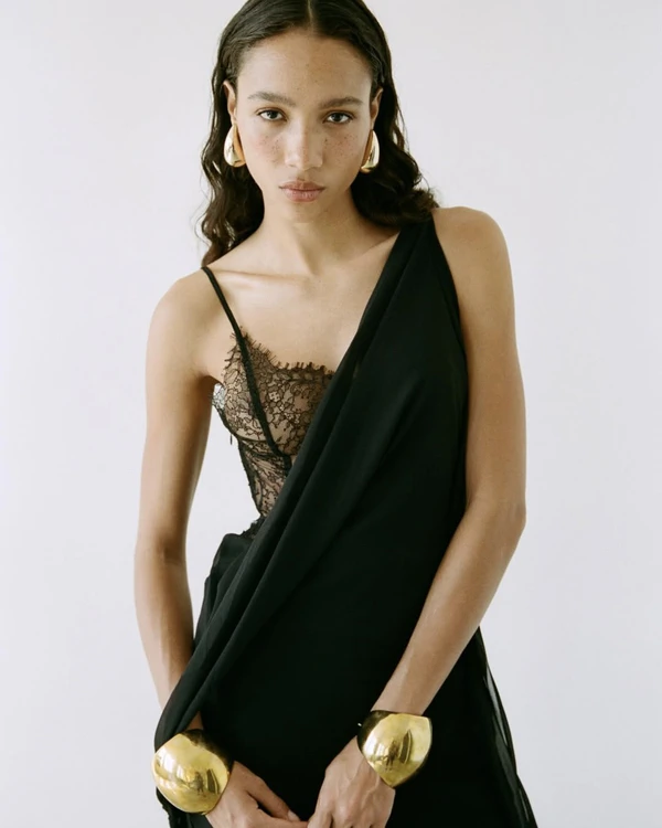 19 Best Designers for Bridesmaids Dresses