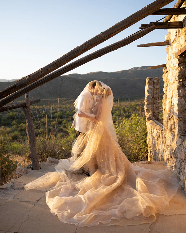 Kelly Mour, wedding photographers in Colorado, USA — portfolio photo 2