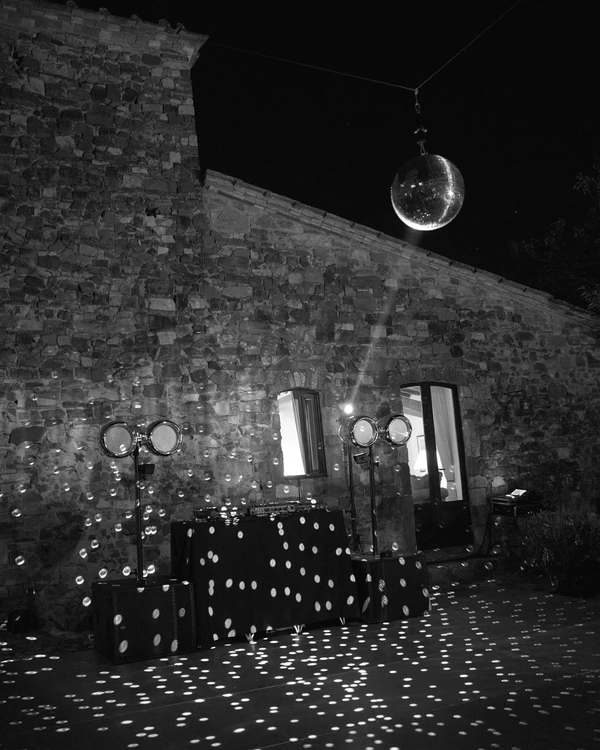 A Danielle Frankel Bride’s Tuscan Wedding in a Medieval Castle
