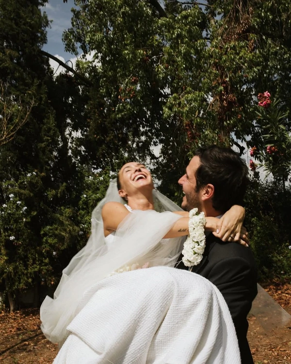 The Top Wedding Photography Trends for 2025 According to Pinterest