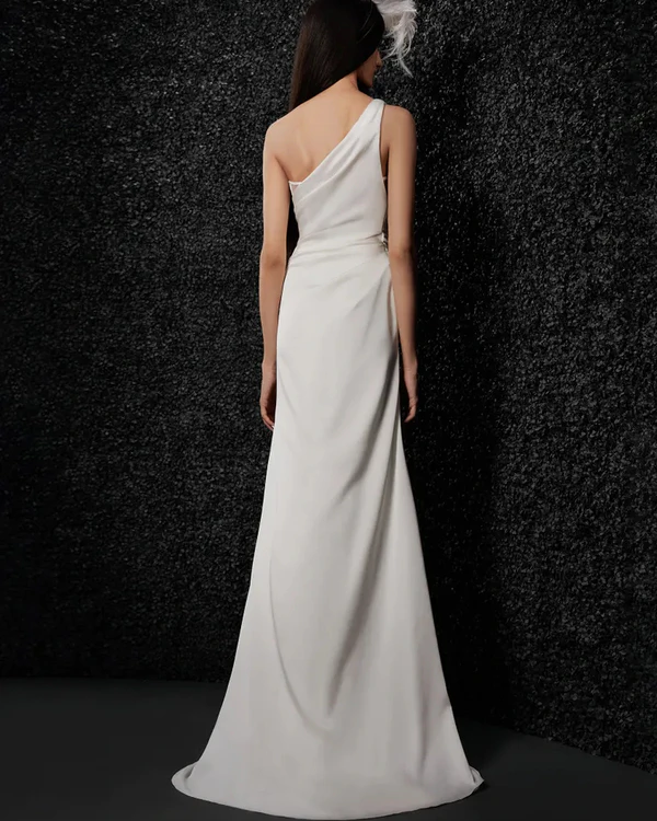 11 Corseted Wedding Dresses