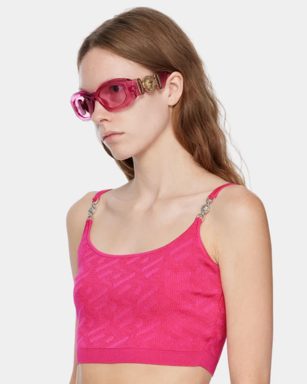 Barbie-Inspired Bachelorette Party: Attire & Accessories for a Fun Celebration
