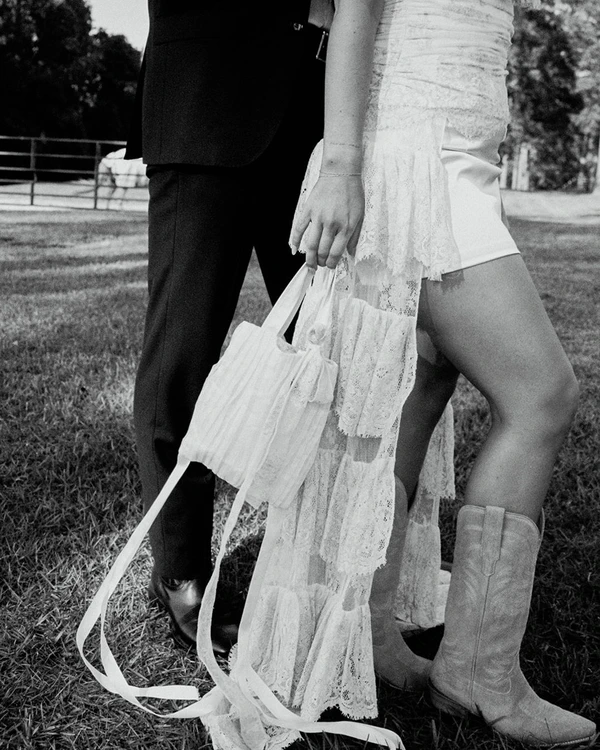 What is a Bridal Stylist and How Do They Work?