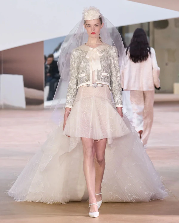 27 Best Bridal Designers in Europe
