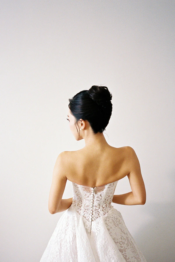 A Sculptural Floral Fantasy at This Intimate Black-Tie Wedding in Phuket