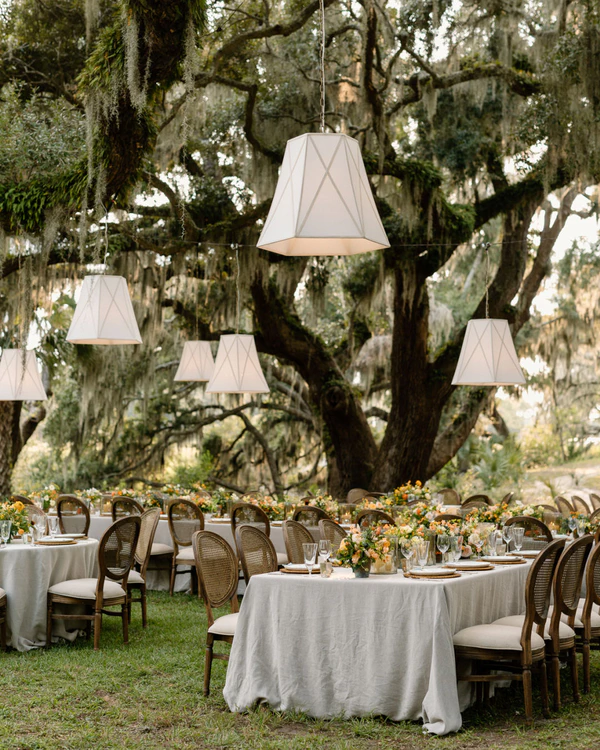 "I value how couples experience their wedding day above all else" – Julia Wade — photo 1