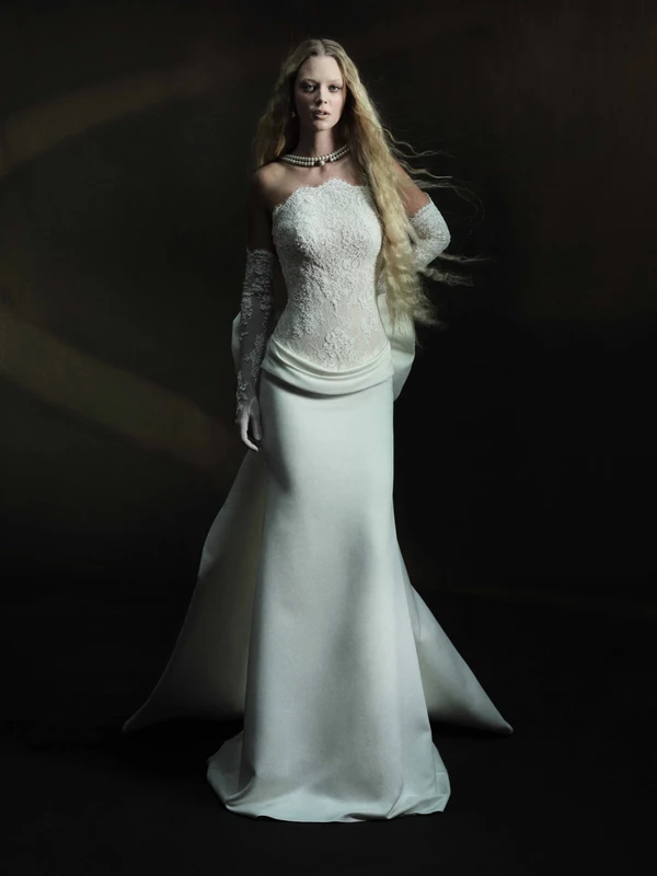 <a href="https://www.instagram.com/cagteksbridal/">Cagteks</a>
