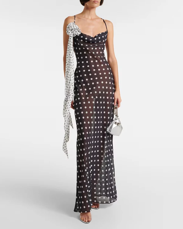 30 Stylish and So On-Trend Polka Dot Wedding Guest Dresses