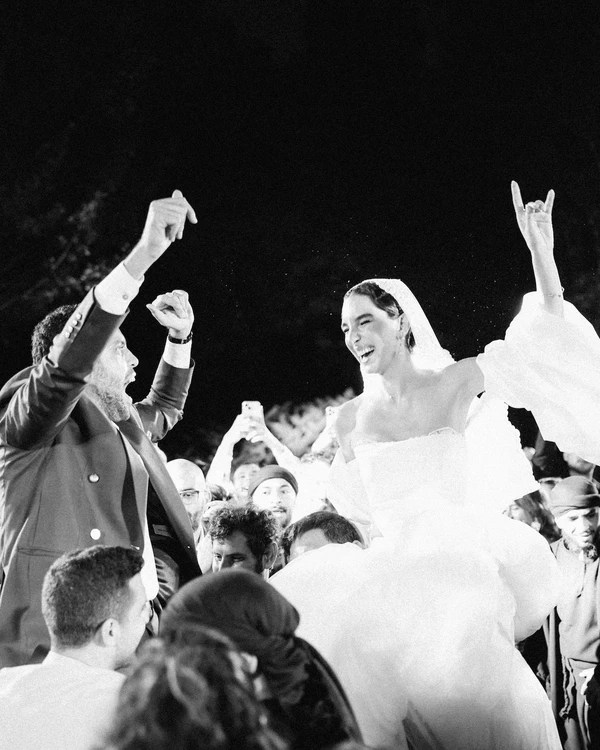 A Chic Sun-Drenched Wedding Amongst a Free-Range Farm Estate