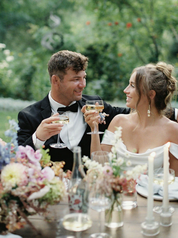 An Authentic Garden Wedding Editorial — photo 15