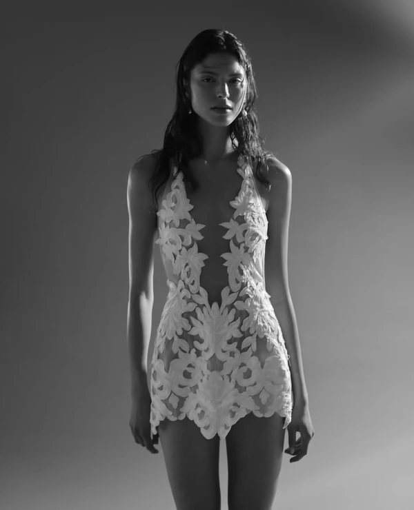 30 Breathtaking Bridal Dresses Perfect for a Wedding in Spain