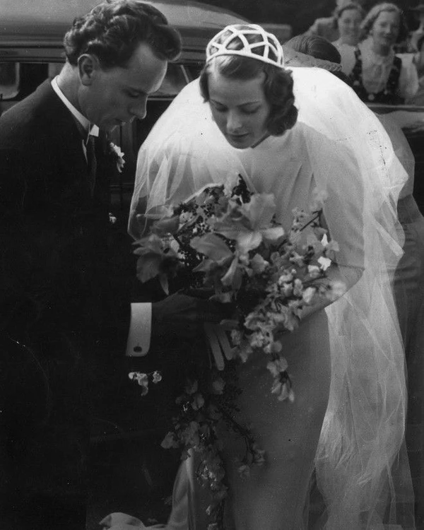 7 Celebrity Wedding Looks from the Golden Age of Hollywood