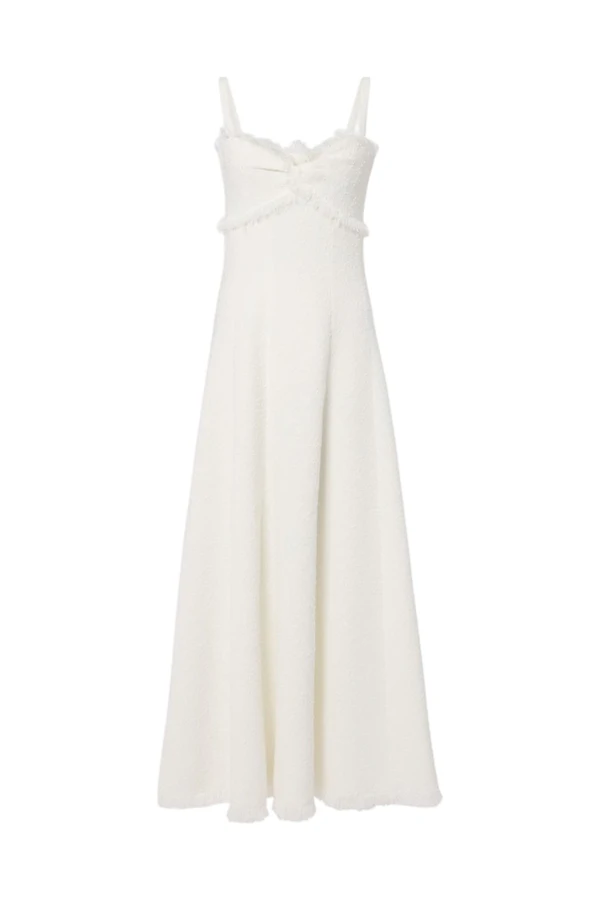<a href="https://www.mytheresa.com/us/en/women/oscar-de-la-renta-tweed-midi-dress-white-p01182558">OSCAR DE LA RENTA Dress</a> from Mytheresa, $5990