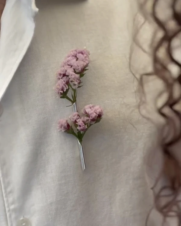 30 Cool Boutonnière Ideas for Grooms That Are Anything But Boring