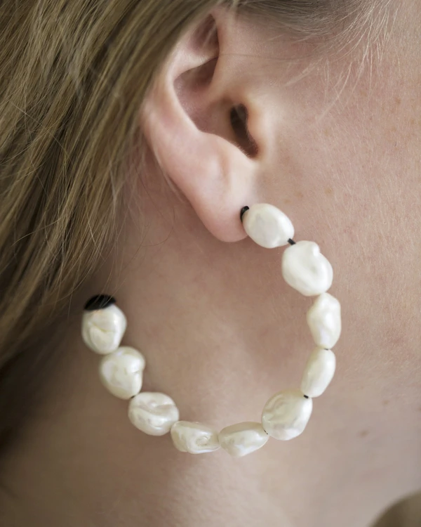 15 Fancy Pearl Jewelry for Modern Brides