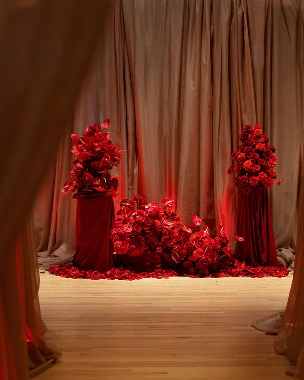 Behind the Scenes: The Flowerslinger