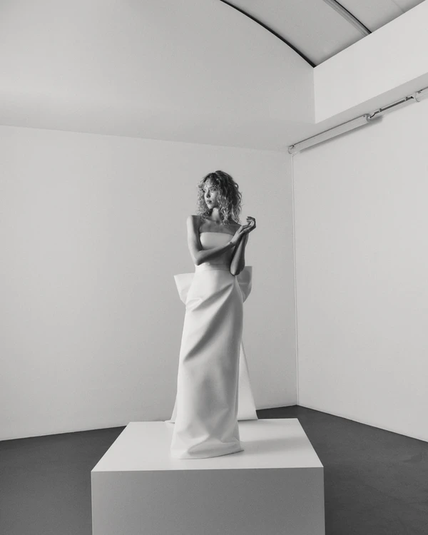 Viktor & Rolf Mariage Unveils Fall 2026 Bridal Collection