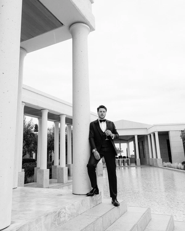 Photography: <a href="https://www.instagram.com/annaroussos/p/DS05i7QEpX3/?hl=en&amp;img_index=7">Ratta Studio</a>