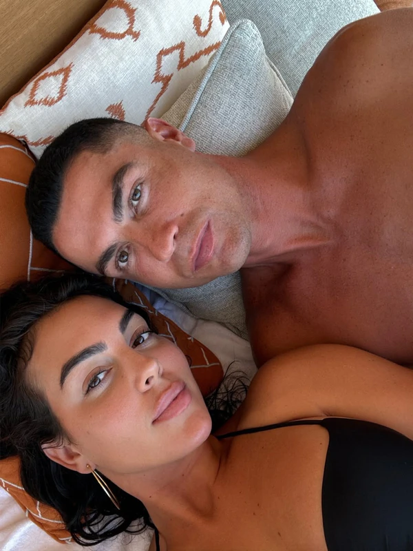 Cristiano Ronaldo and Georgina Rodríguez Are Married After 10 Years Together — photo 2