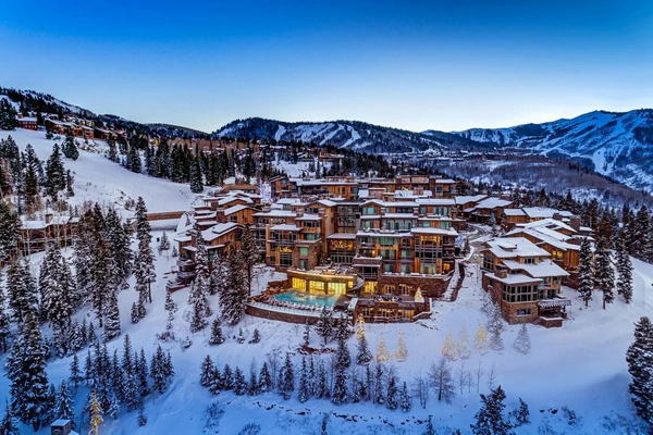Stein Eriksen Lodge Deer Valley, wedding venues in Utah, USA — photo 3