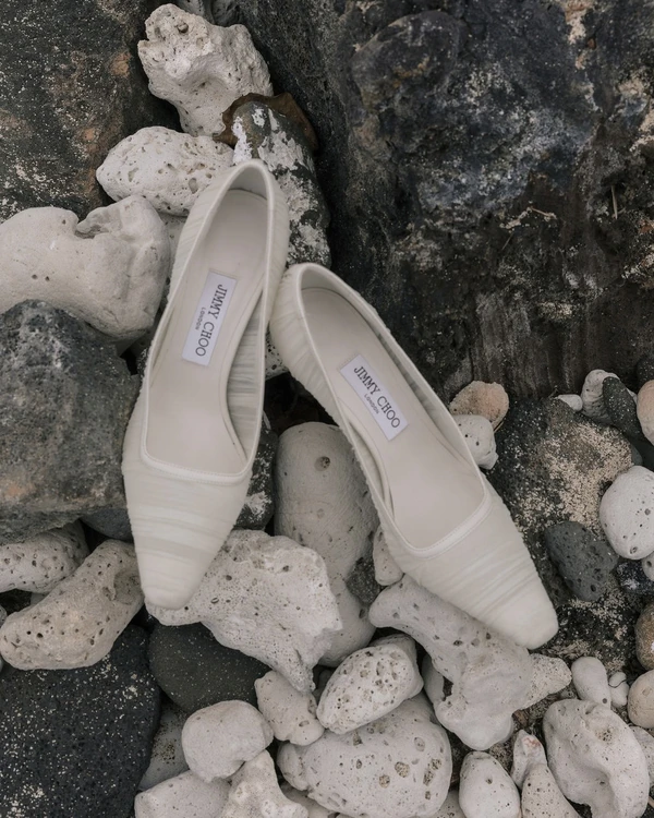 A Tropical Black-Tie Beach Wedding Weekend in Hawaii
