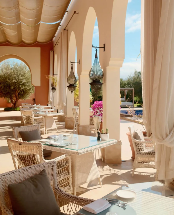 <a href="https://www.instagram.com/p/DWokxkLkl6I/?img_index=1">The Oberoi Marrakech</a>