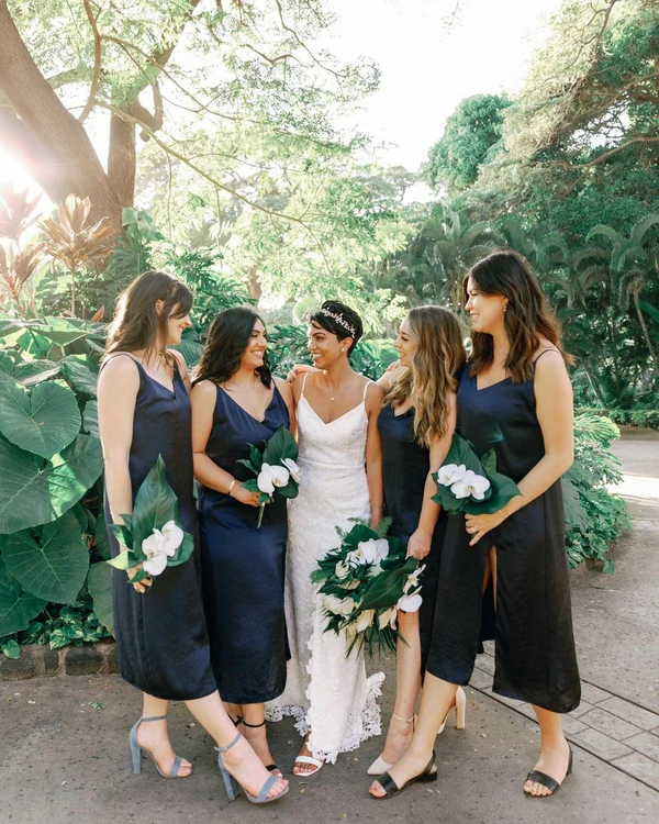15 Best Wedding Photographers in Hawaii