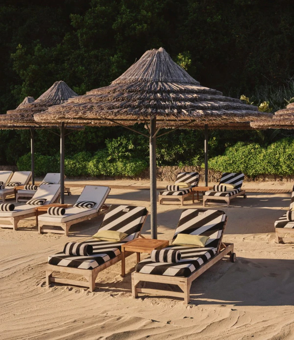 <a href="https://www.mandarinoriental.com/en/bodrum/paradise-bay/jacquemus-beach-experience">Mandarin Oriental</a>