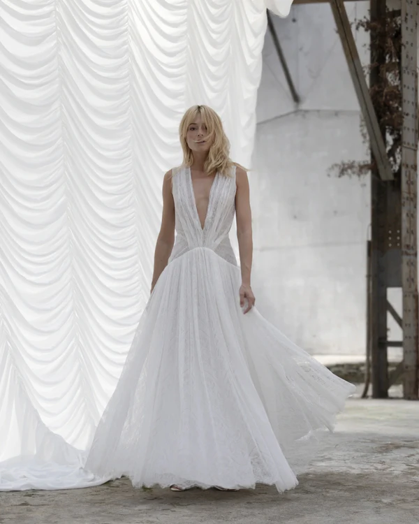 35 Lace Bridal Dresses from the Fall 2026 Collections