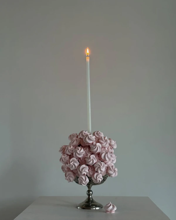 <a href="https://www.instagram.com/p/DFAksXGIZGt/" target="_blank">Edénique de Beaumont Floral Design</a>