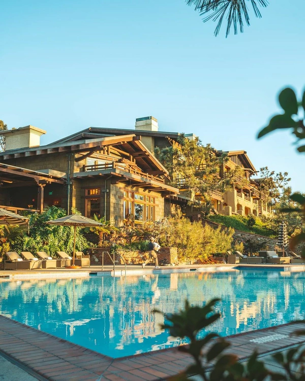 The Best Hotels of California for a Wedding Ceremony and a Couple’s Photoshoot
