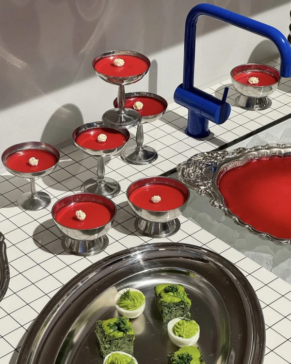 Trend: Modern Grazing Tables