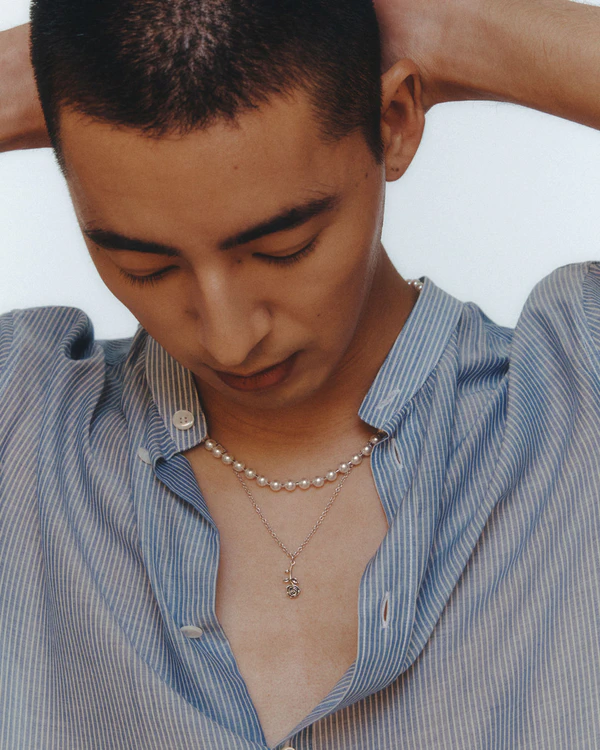 Accessories for Fashion-Forward Grooms