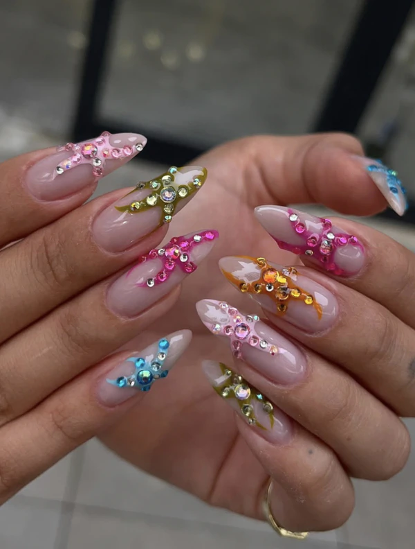 <a class="ssJ7i" href="https://www.instagram.com/p/DZO1aDKDA5Q/?img_index=2" data-ved="2ahUKEwiS6vWgvp-VAxW8ka8BHa-0K3kQ_coHegQIJhAB">Asena Bekir Nail Studio</a>