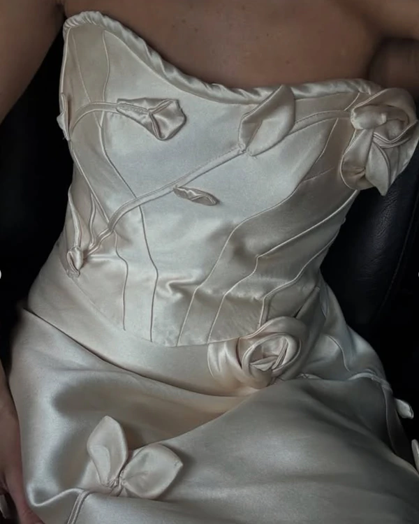 9 Genius Styling Hacks Bridal Stylists Swear By