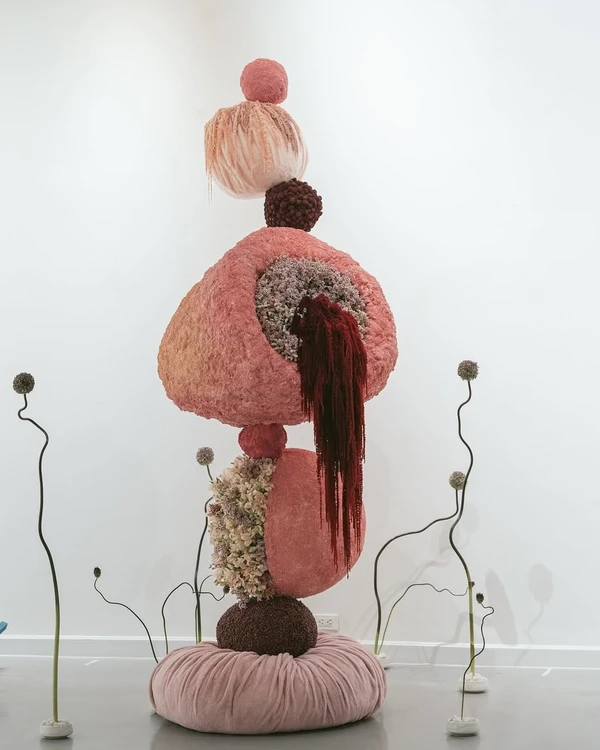 Trend: Flower Towers — photo 1