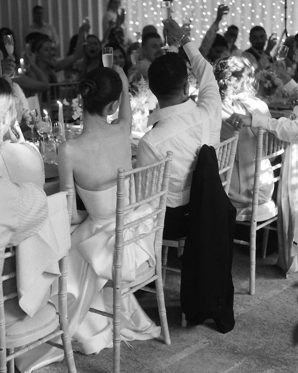 How to Nail Your Candid Wedding Photos?