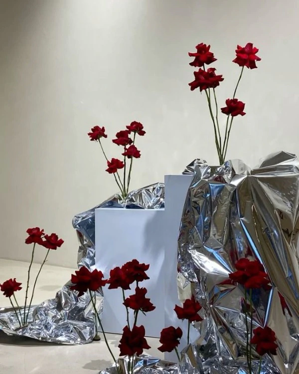 10 Flower Varieties Trending for 2025 Weddings