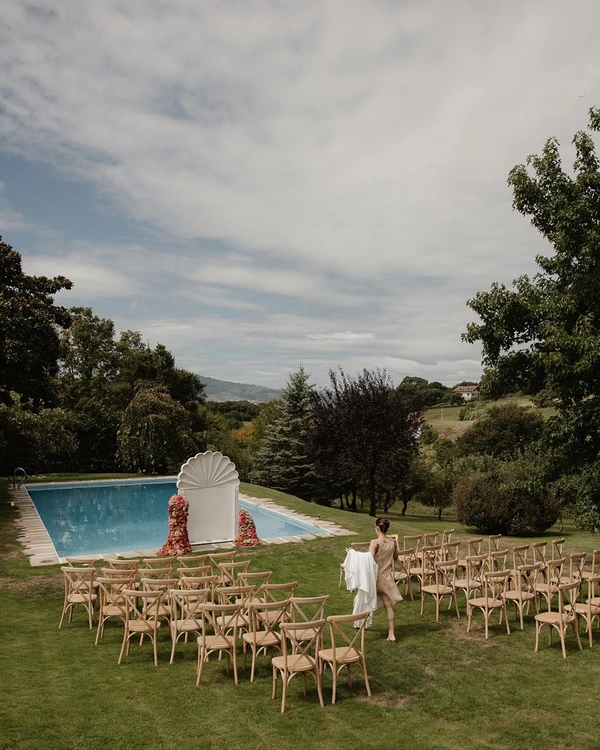 A Vibrant Mermaid-Inspired Wedding in the Basque Country