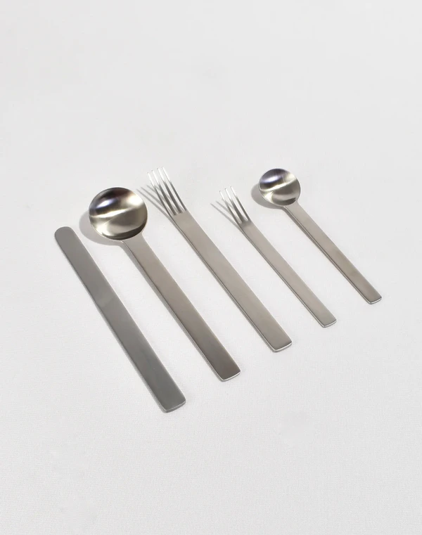 30 Artisanal Flatware Ideas to Inspire Your Tablescape