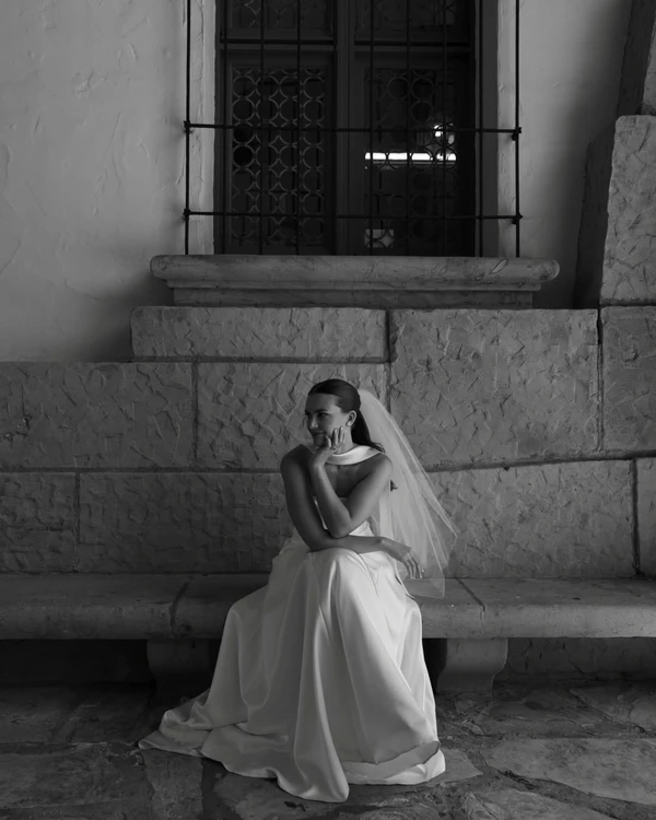 Photography: <a href="https://www.instagram.com/markdeleonphoto/p/DUyQlmLkZ4N/?img_index=3">Mark Deleon</a>