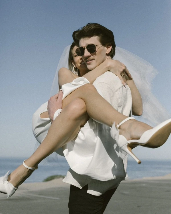Top 10 Photographers for Your Elopement in California — photo 1