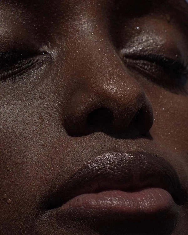 6 Tips for Hydrated & Glowing Skin This Winter