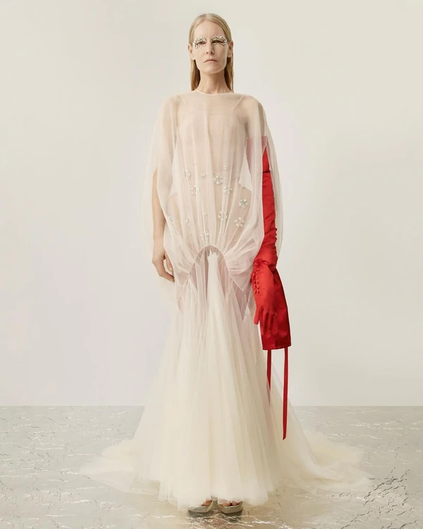 Trend: Naked Wedding Dresses