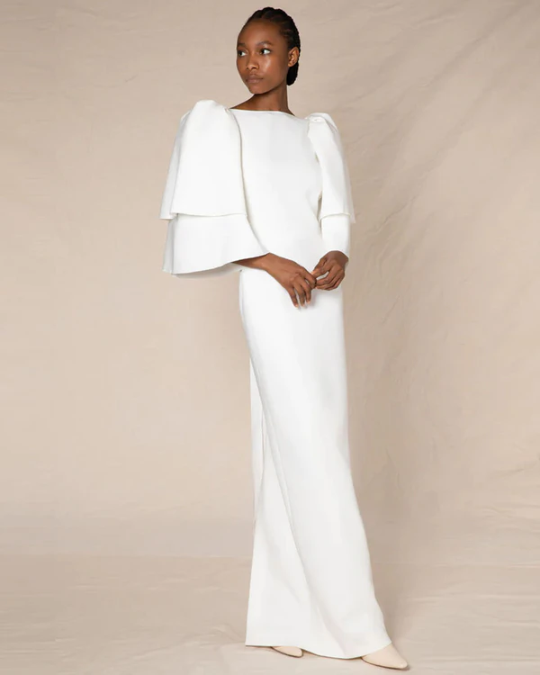 14 Stunning Dresses to Inspire Winter Brides