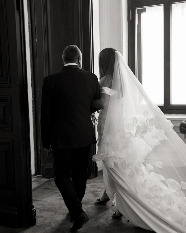 An Elegant Vintage-Style Wedding in a Historic Mansion