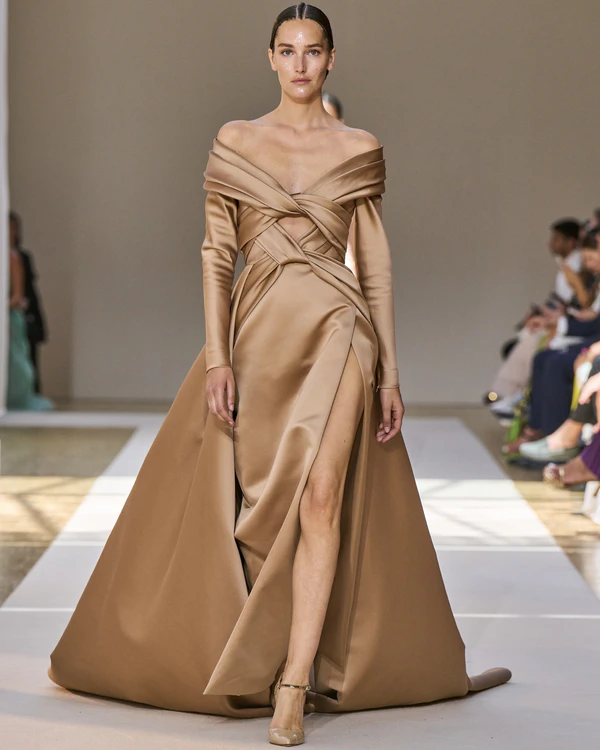 The Best Wedding Looks from Paris Haute Couture Fashion Week F/W'22