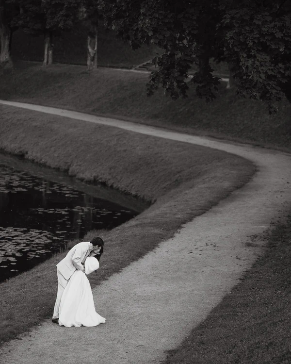 A Pride & Prejudice Inspired Wedding Set in a Romantic 18th-Century Palace Garden